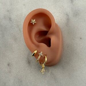 Gold Crystal Flower Huggie Hoop Earrings Set Brand New